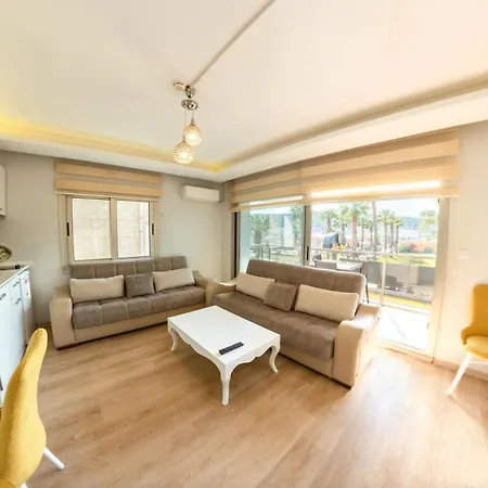 Marina 公寓式酒店 Siğacık